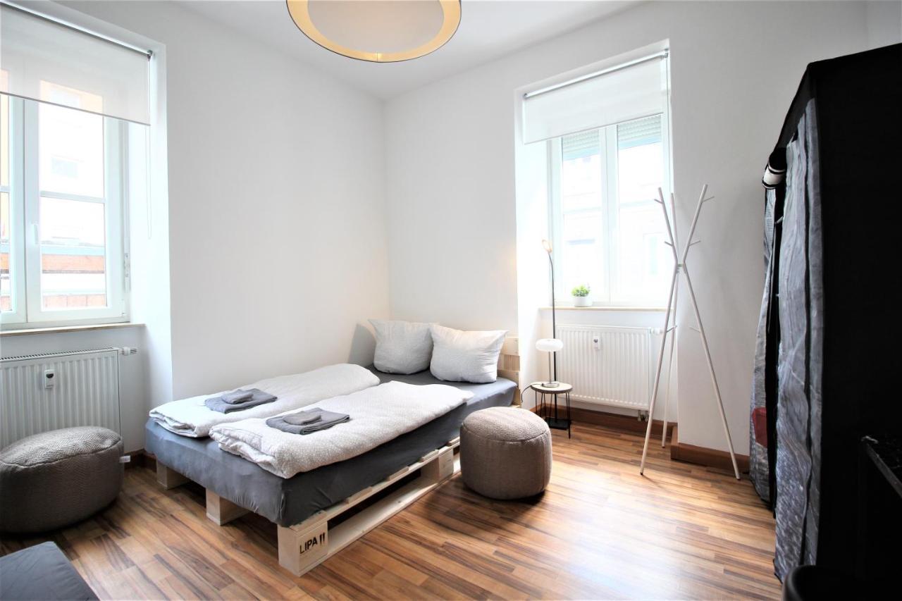 ➤Private Room - Heart Of Downtown With Terrace Würzburg Exteriör bild