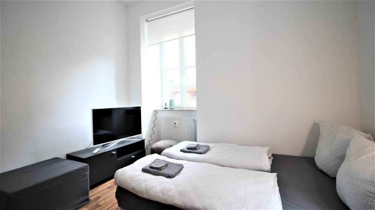 ➤Private Room - Heart Of Downtown With Terrace Würzburg Exteriör bild